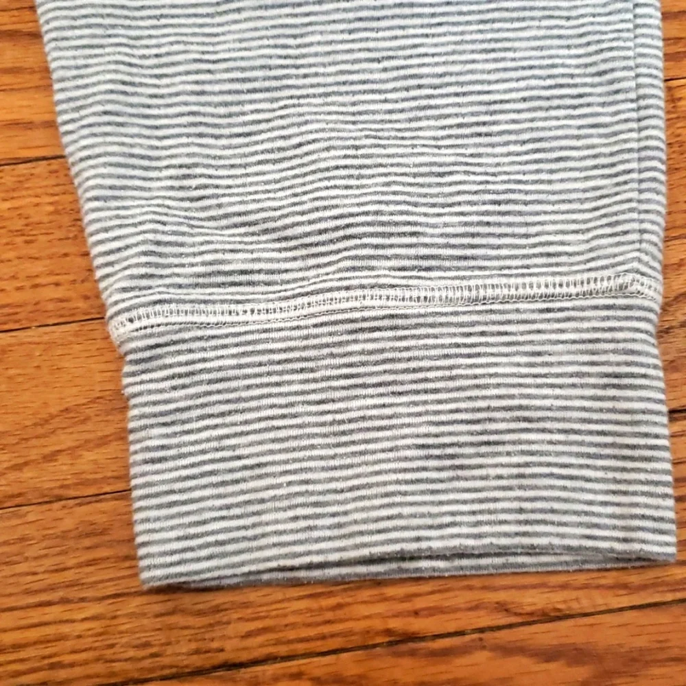 Jockey Lounge Pants drawstring size large, stripes white and gray, cuffed ankle - Picture 5 of 7